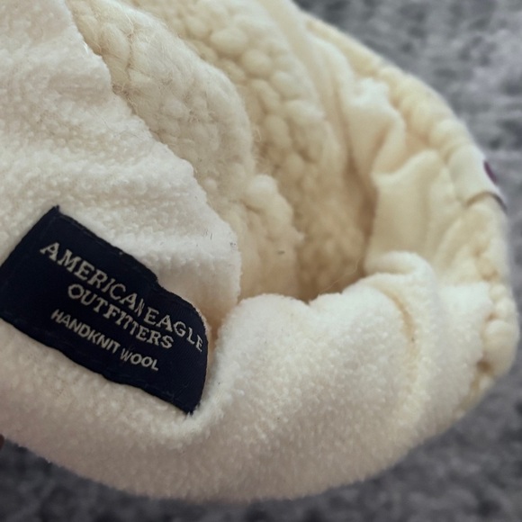 American Eagle Outfitters Accessories - American Eagle Outfitters Handknit Wool Fleece Lined Beanie Cream vintage